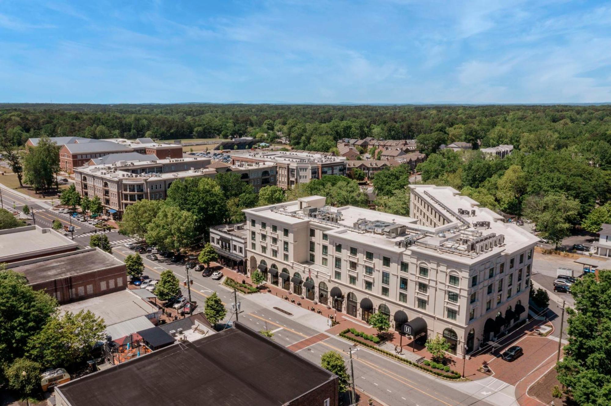 The Hamilton Alpharetta, Curio Collection By Hilton Alpharetta
