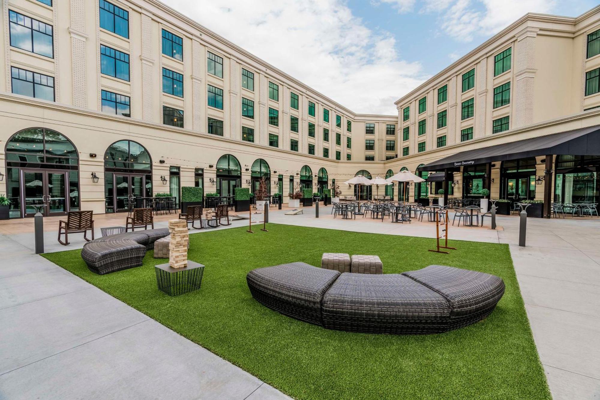 The Hamilton Alpharetta, Curio Collection By Hilton Alpharetta
