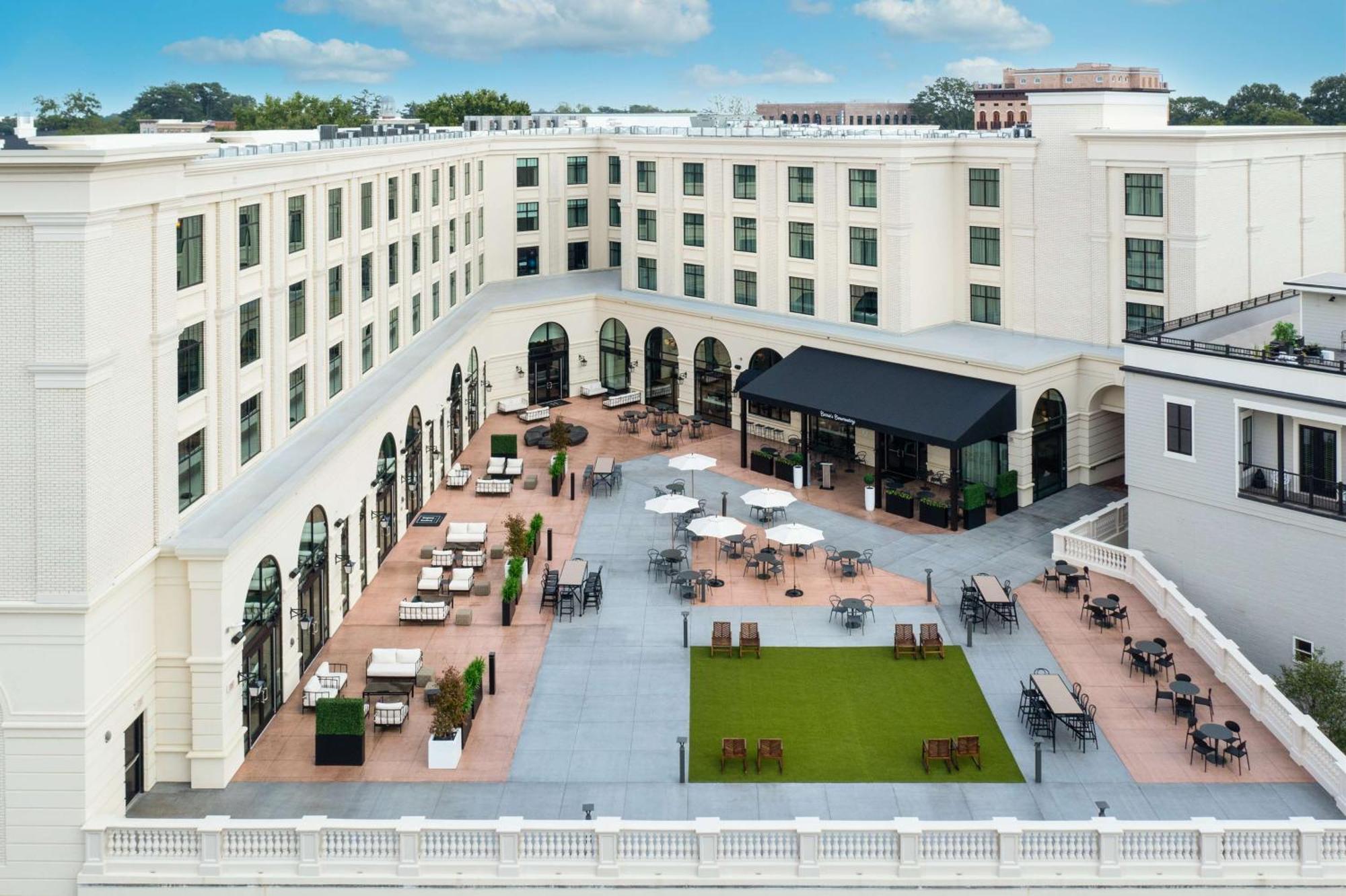 The Hamilton Alpharetta, Curio Collection By Hilton